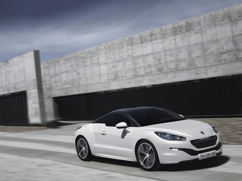 Peugeot RCZ 2013 en París