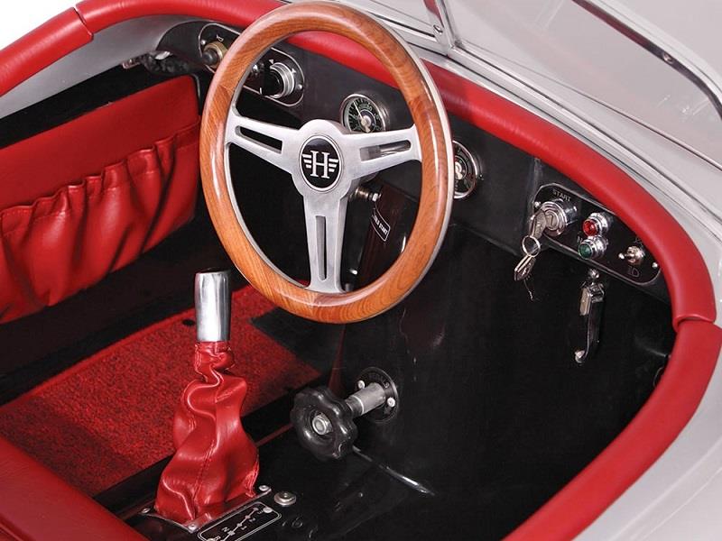 aguar XK120 Mini Roadster