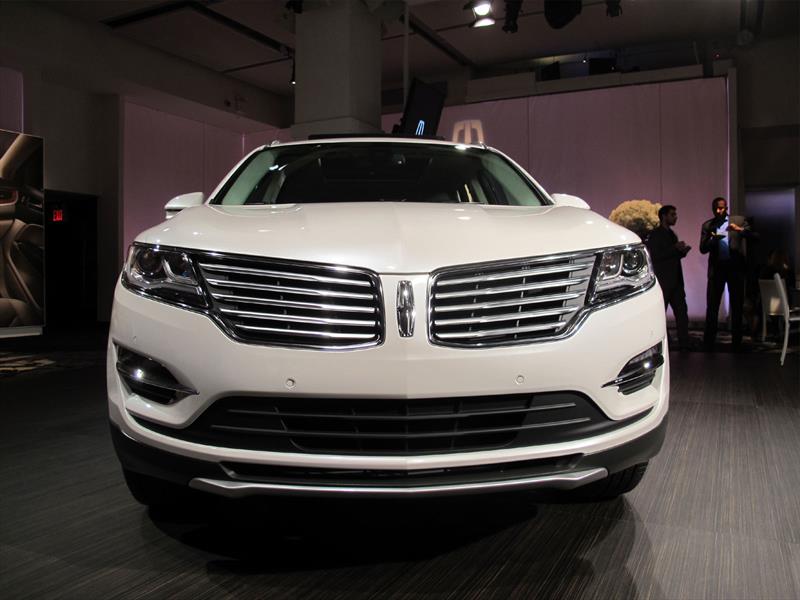 Lincoln MKC 2015 se presenta en Nueva York