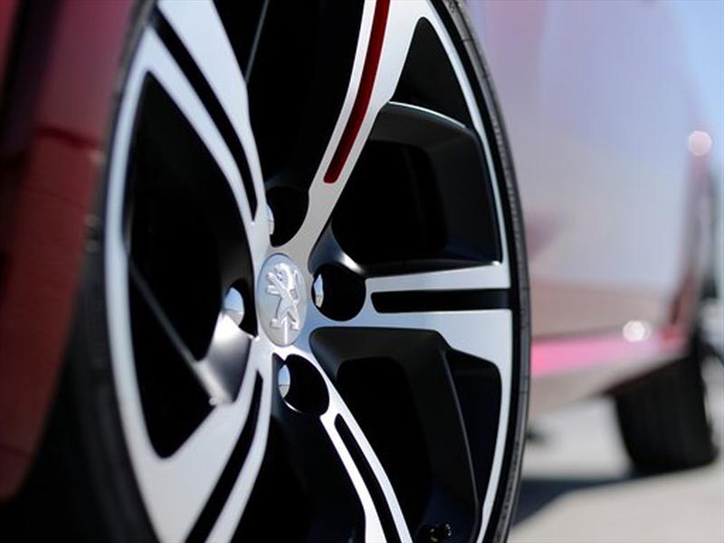 Peugeot 208 GTi Concept