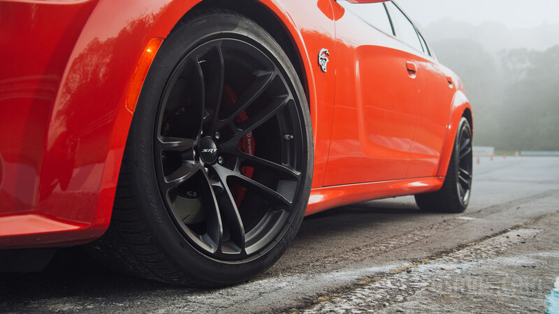 Dodge Charger SRT Hellcat Widebody a prueba