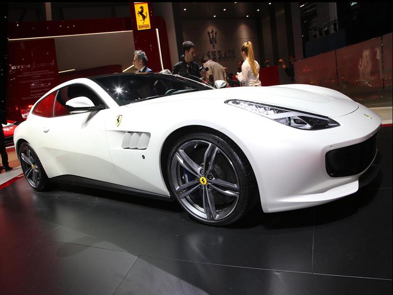 Ferrari GTC4Lusso