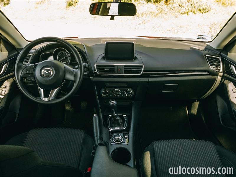 Mazda3 2.0L 2015 a prueba