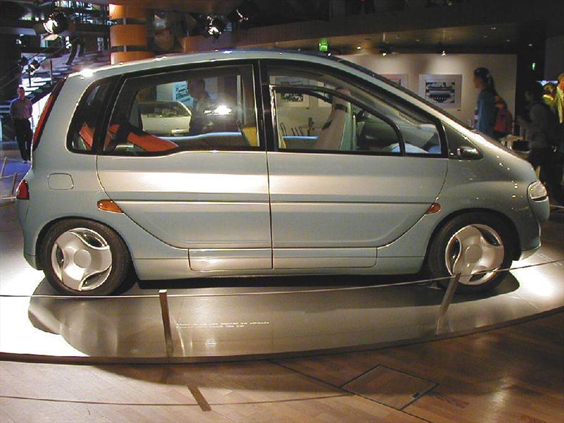 Retro Concepts: Renault Scénic Concept
