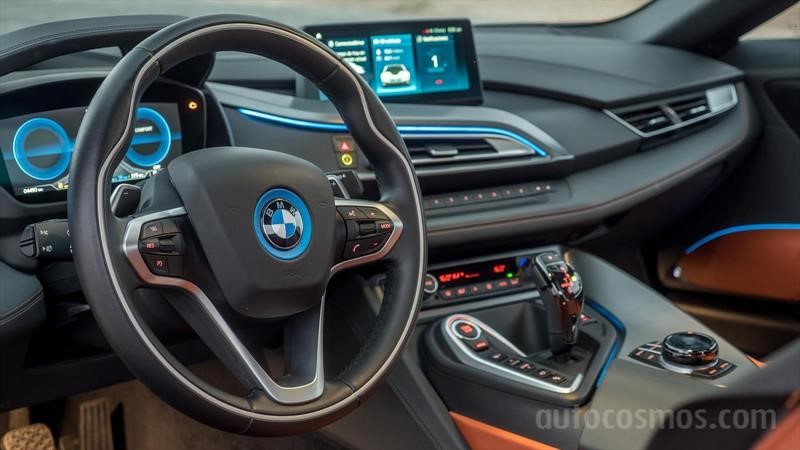 BMW i8 Roadster a prueba