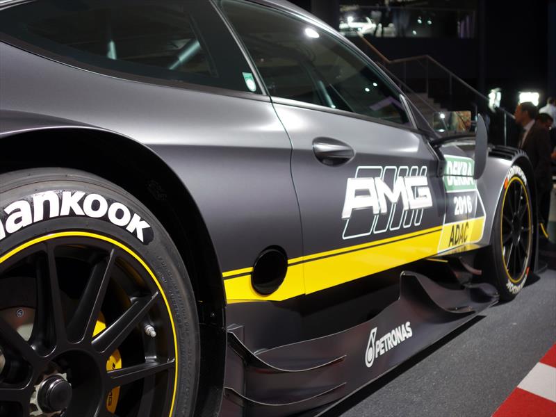 Mercedes-AMG C63 DTM