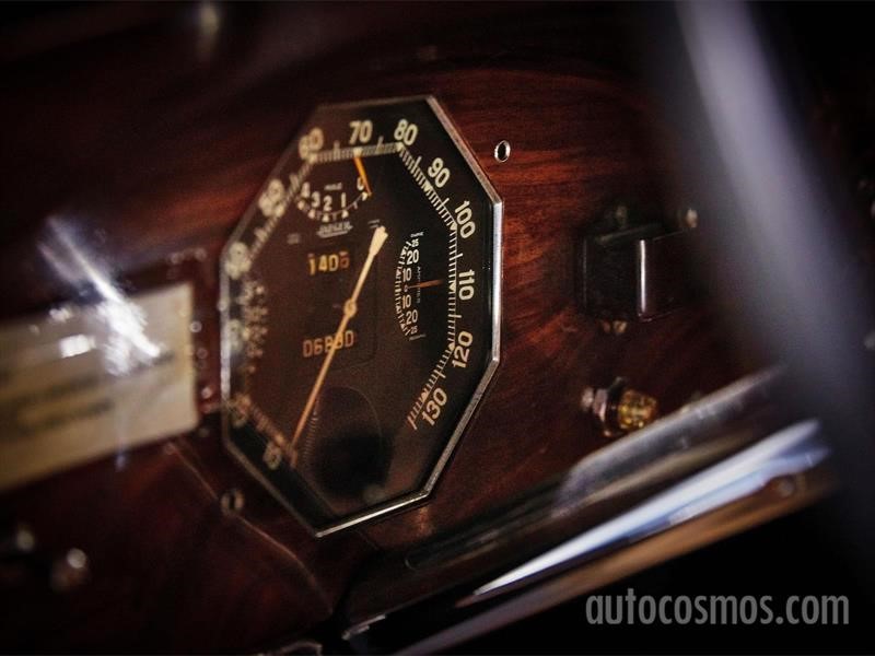 120 años, visita a Renault Classic