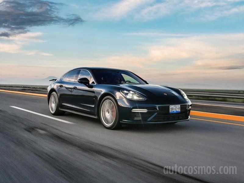 Porsche Panamera Turbo 2017