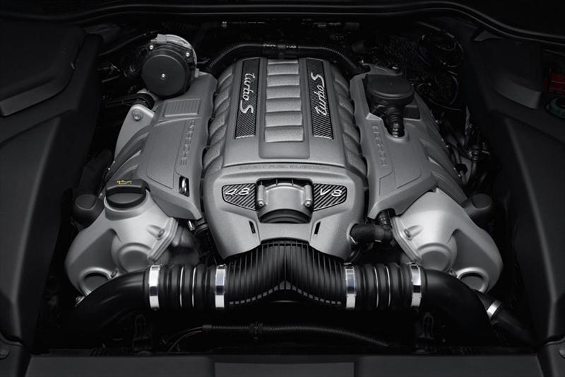 Porsche Cayenne Turbo S 2013