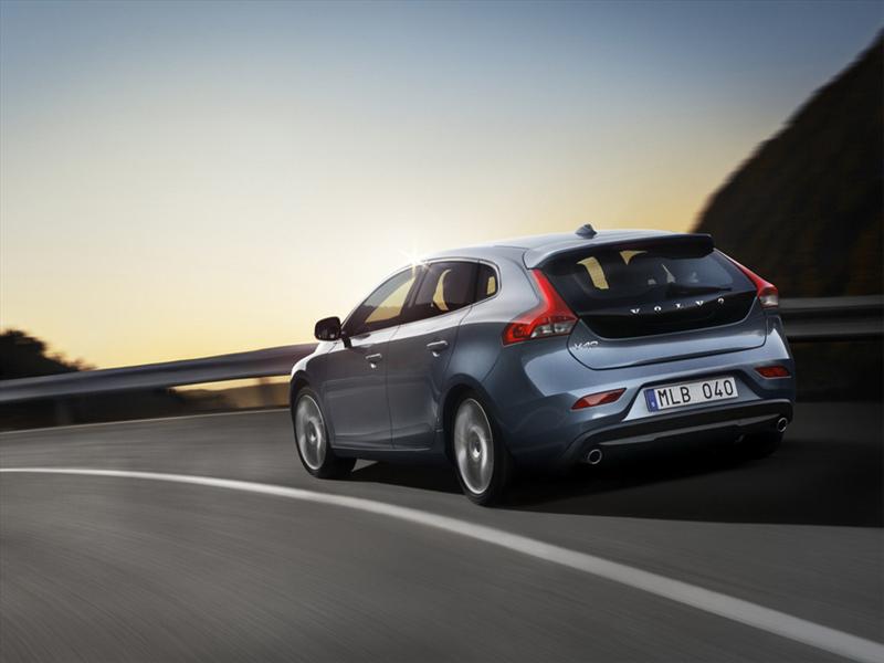 Volvo V40 2013
