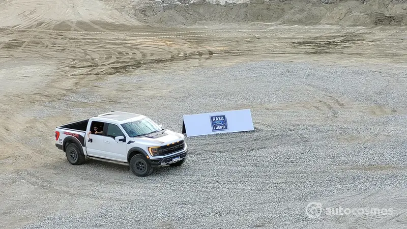 Ford  experiencia Raza Fuerte