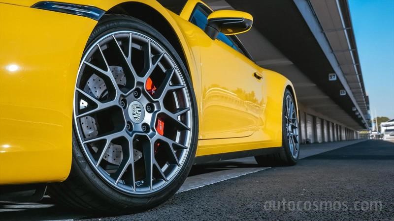 Porsche 911 Carrera S 2020