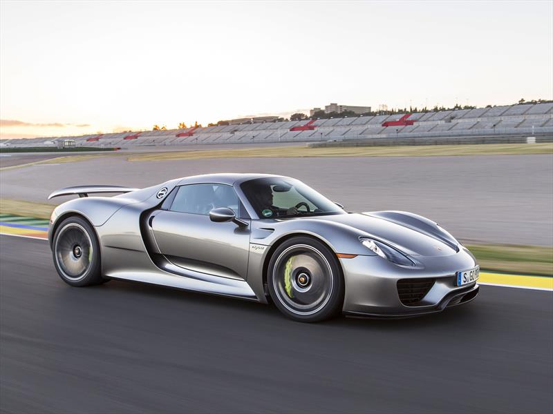 Porsche 918 Spyder Hybrid