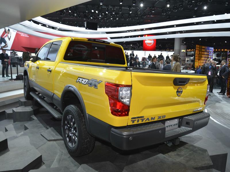 Nissan Titan 2016