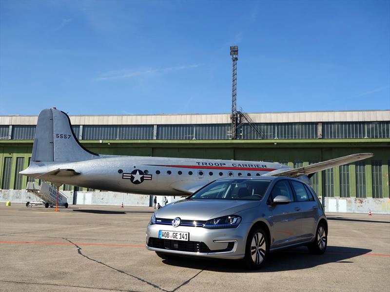Volkswagen e-Golf, lo manejamos en Berlín