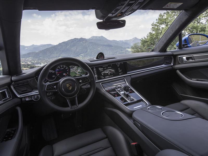 Porsche Panamera 2017