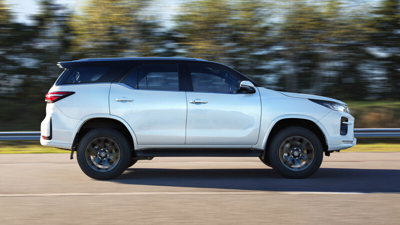 Toyota Fortuner GR-S