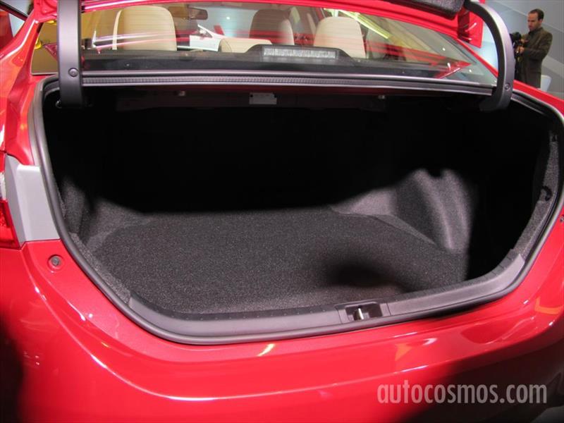 Manejamos el nuevo Toyota Corolla