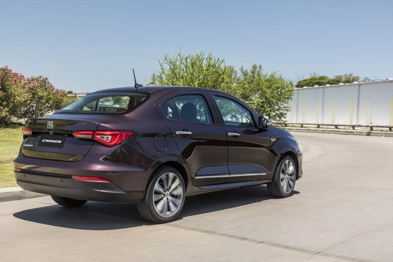 Test Drive: Fiat Cronos 2019