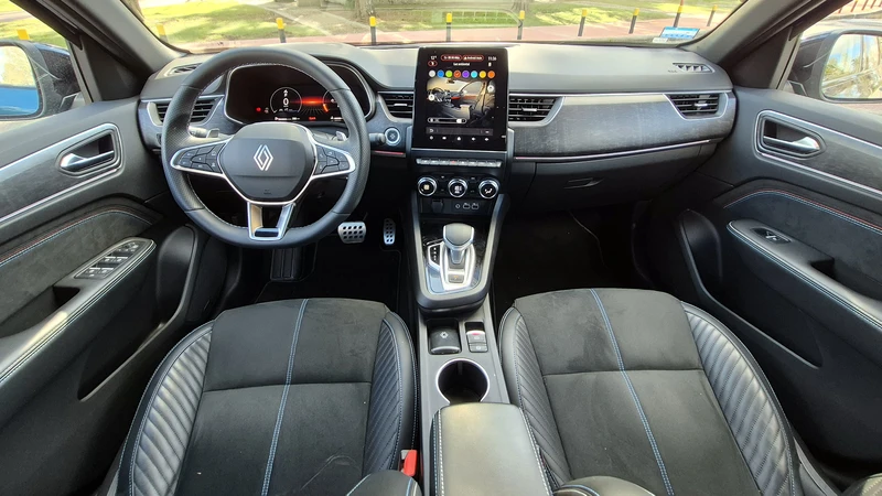 Test Drive Renault Arkana E-Tech Hybrid