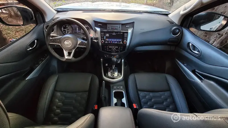 Test Drive Nissan frontier 2022 Platinum