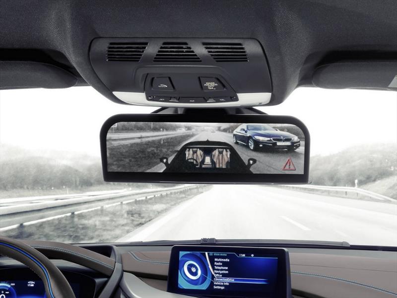 BMW i8 Mirrorless