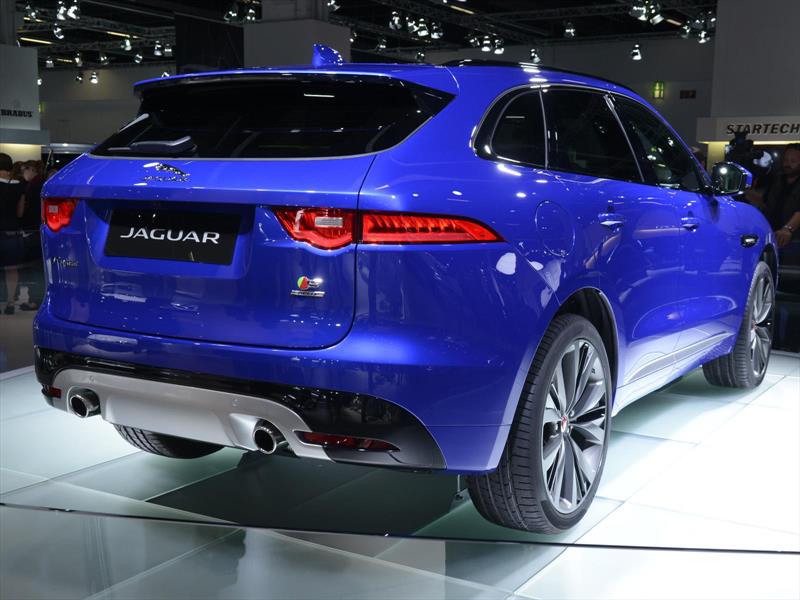 Jaguar F-PACE