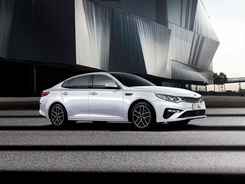 KIA Optima 2019