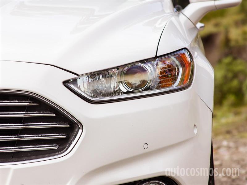 Ford Fusion Titanium 2013 a prueba
