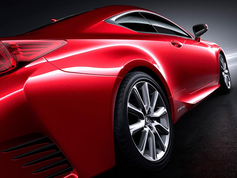 Lexus RC coupé, una estrella de Tokio