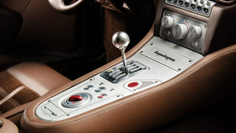 Touring Superleggera Veloce12