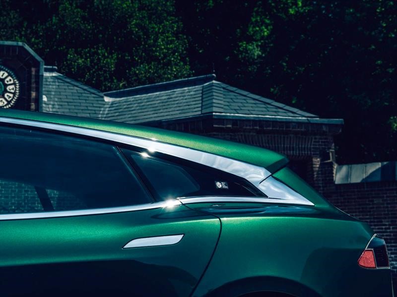 Tesla Model S Shooting Brake