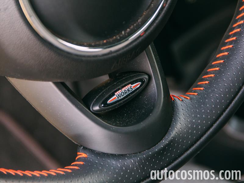 MINI Cooper S 5 puertas 2015