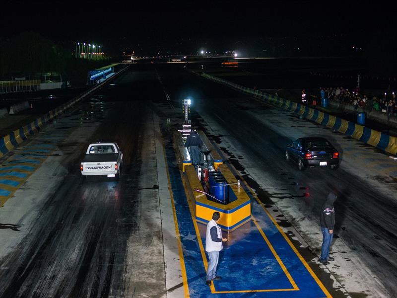 Arrancones nocturnos en Centro Dinámico Pegaso