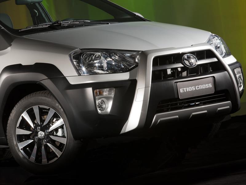 Nuevo Toyota Etios Cross