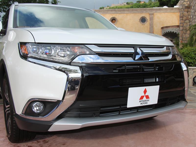 Mitsubishi Outlander 2016