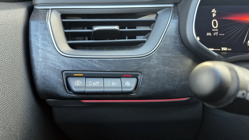 Test Drive Renault Arkana E-Tech Hybrid