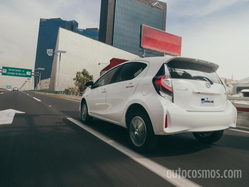 Toyota Prius C 2018