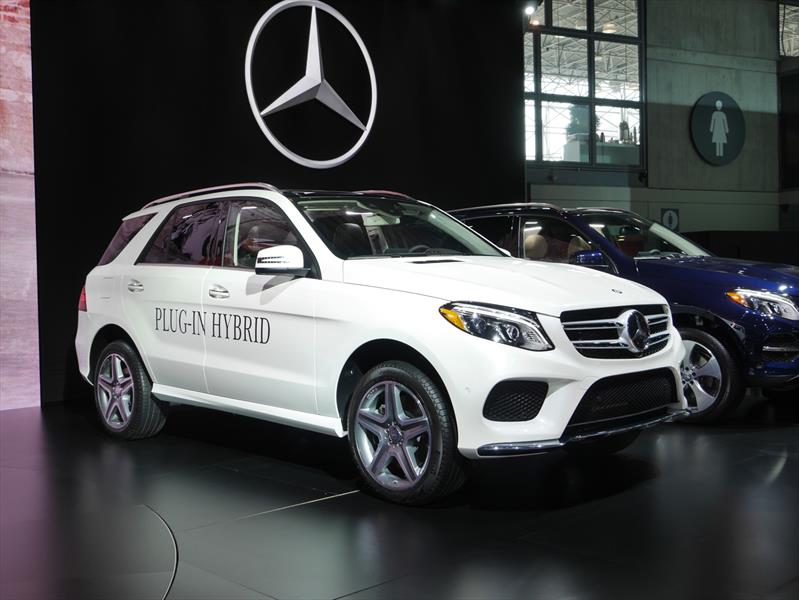 Mercedes-Benz GLE 2016
