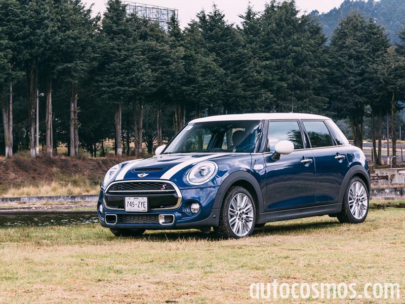 MINI Cooper S 5 puertas 2015
