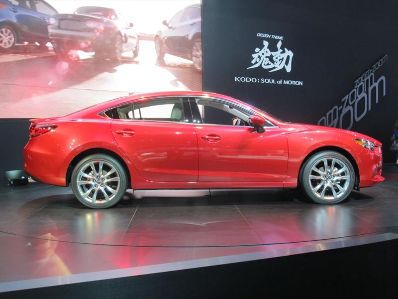 Mazda6 2013 en el Salón de Los Angeles