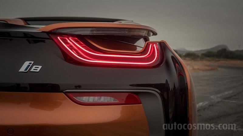 BMW i8 Roadster a prueba