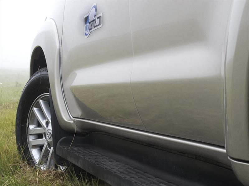 Prueba Toyota SW4 Nafta