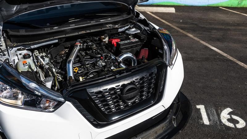 Nissan Kicks por MA Motorsports