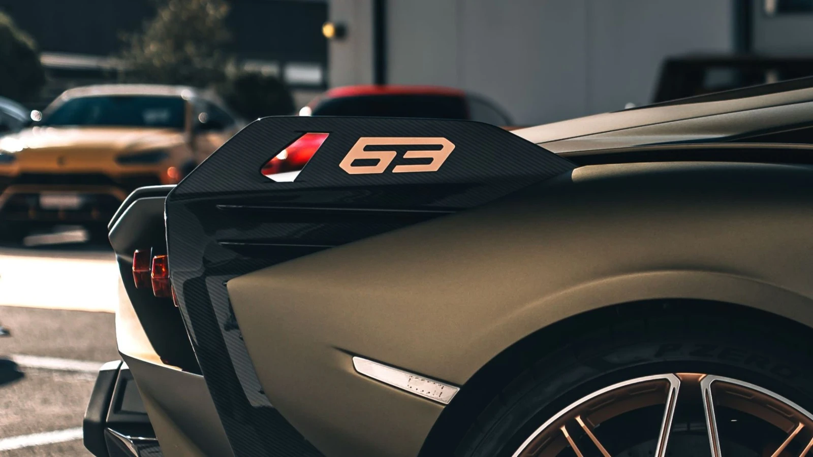 Lamborghini celebra 63 a뿯½os de innovaci뿯½n y exclusividad