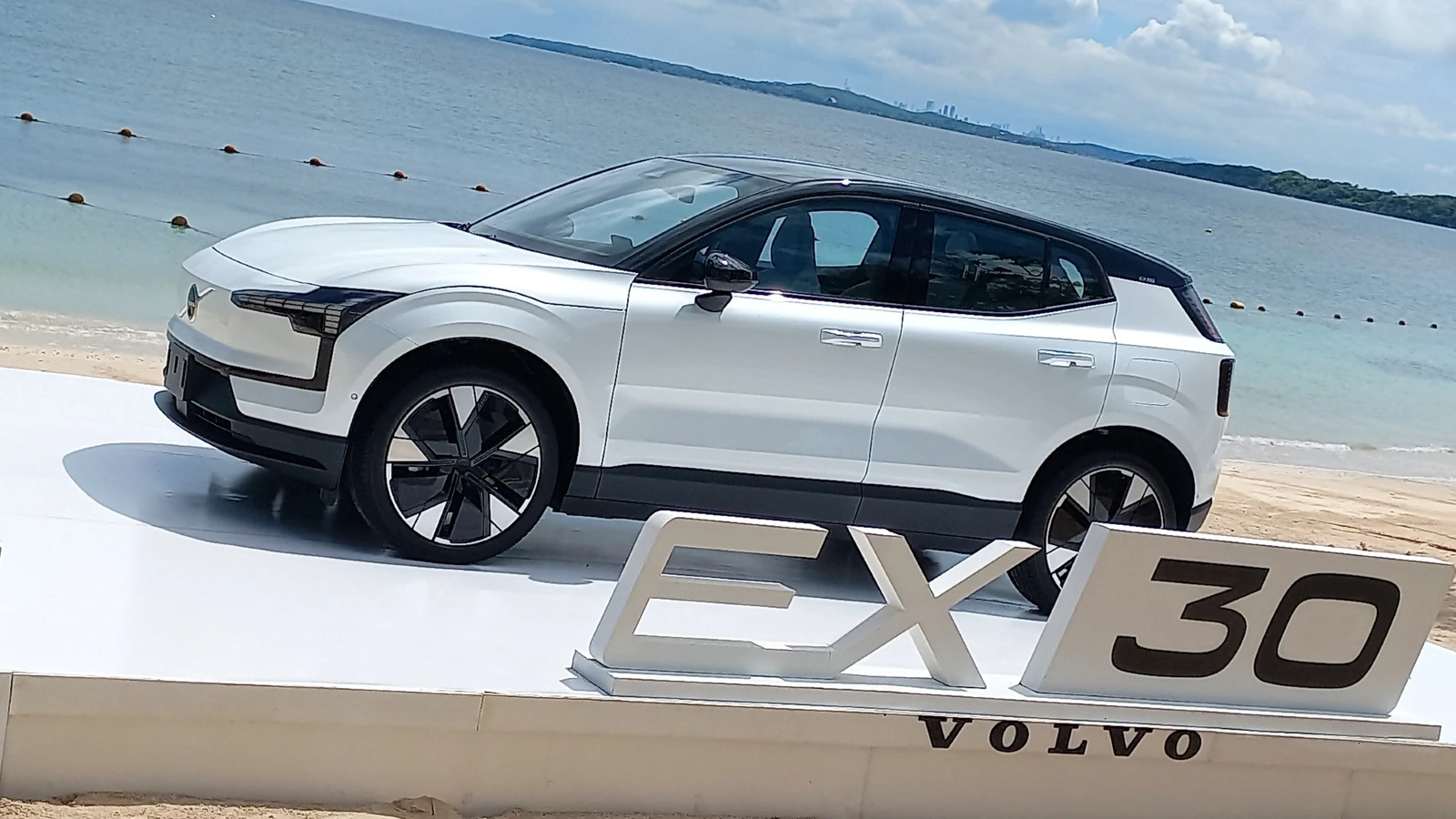 Volvo EX30 llega triunfante a Colombia