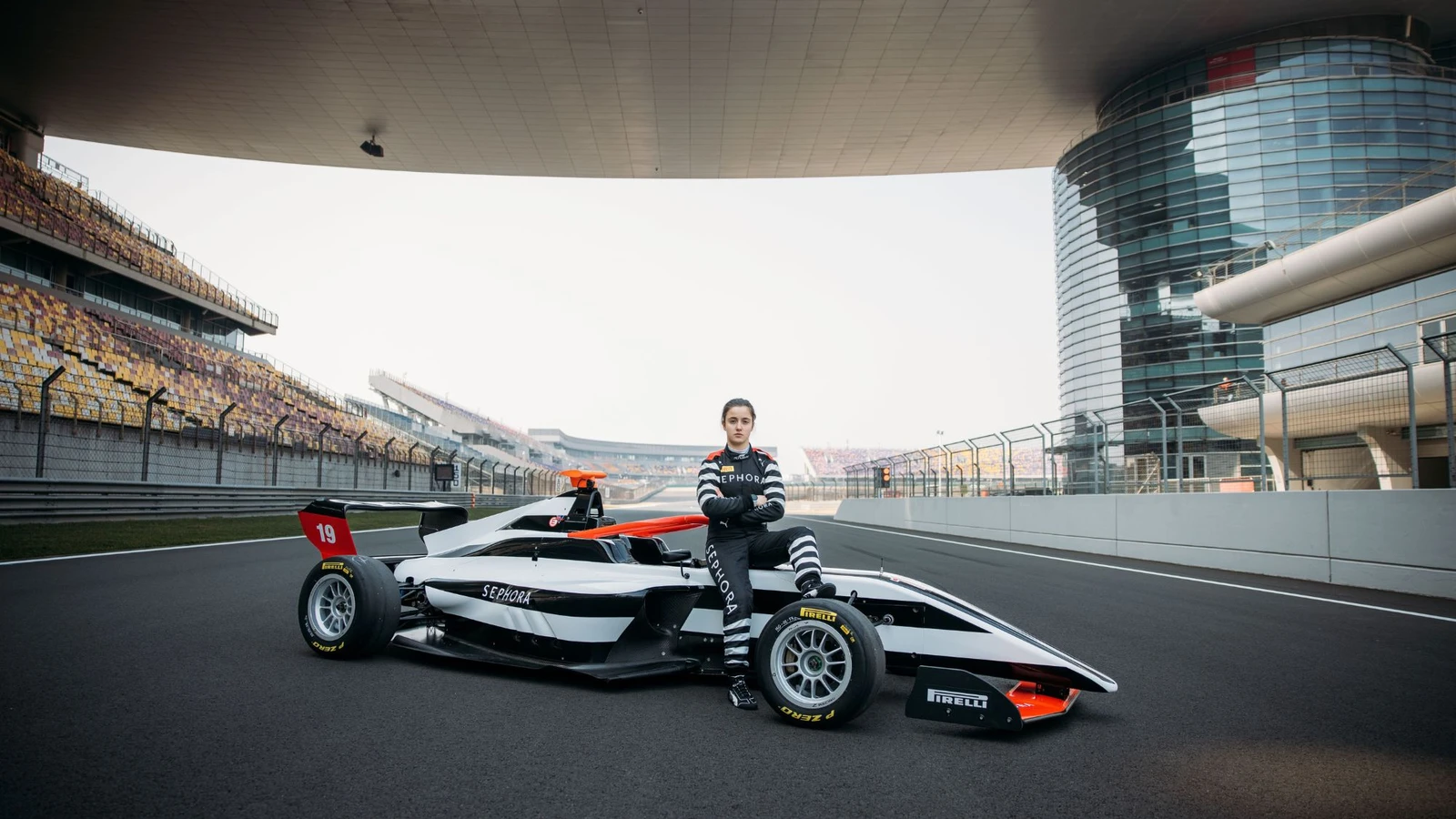 F1 Academy y Sephora anuncian alianza global para impulsar el talento femenino en el automovilismo