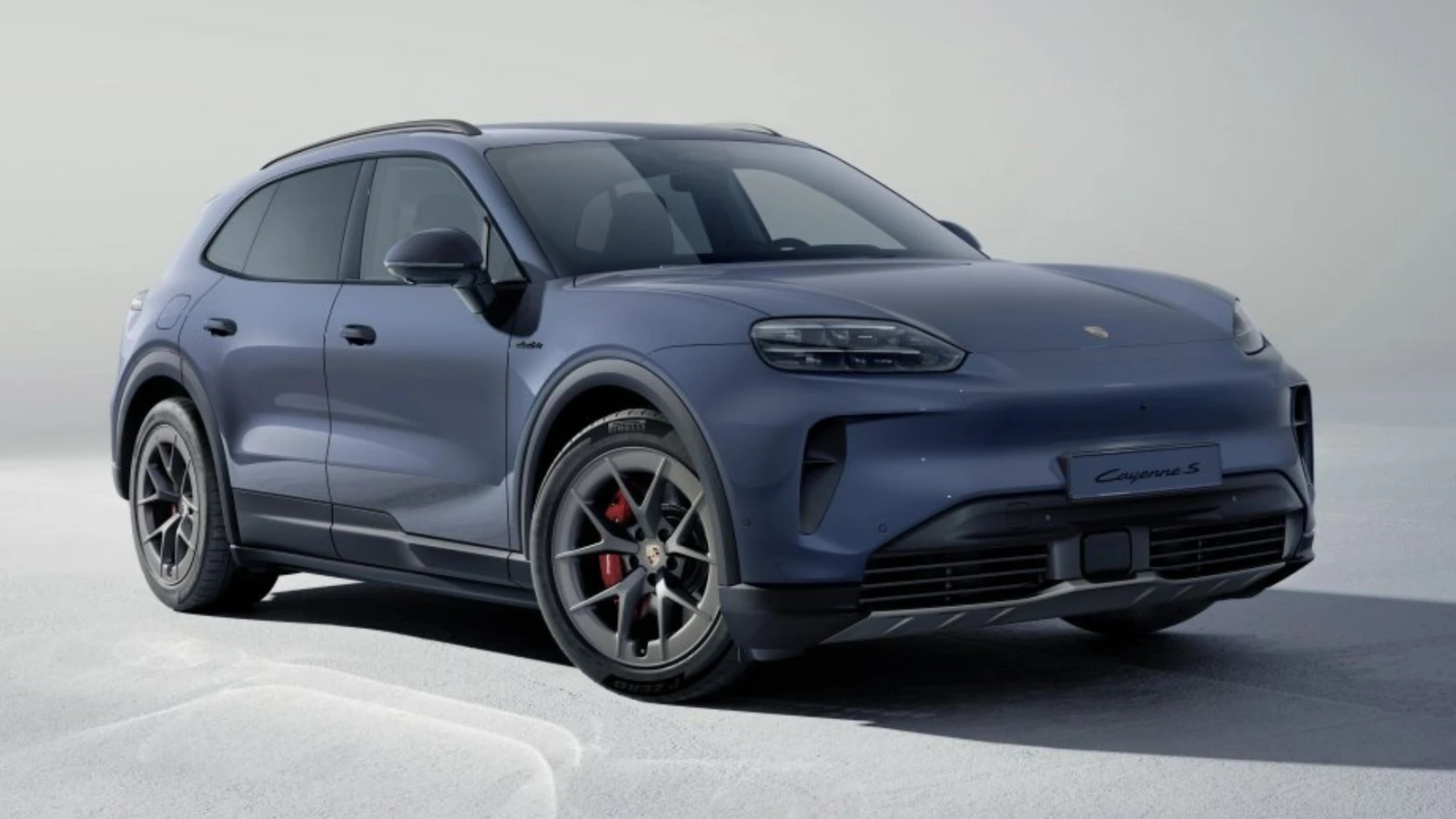 Porsche ampl뿯½a la familia Cayenne el뿯½ctrica con la versi뿯½n S de alto rendimiento