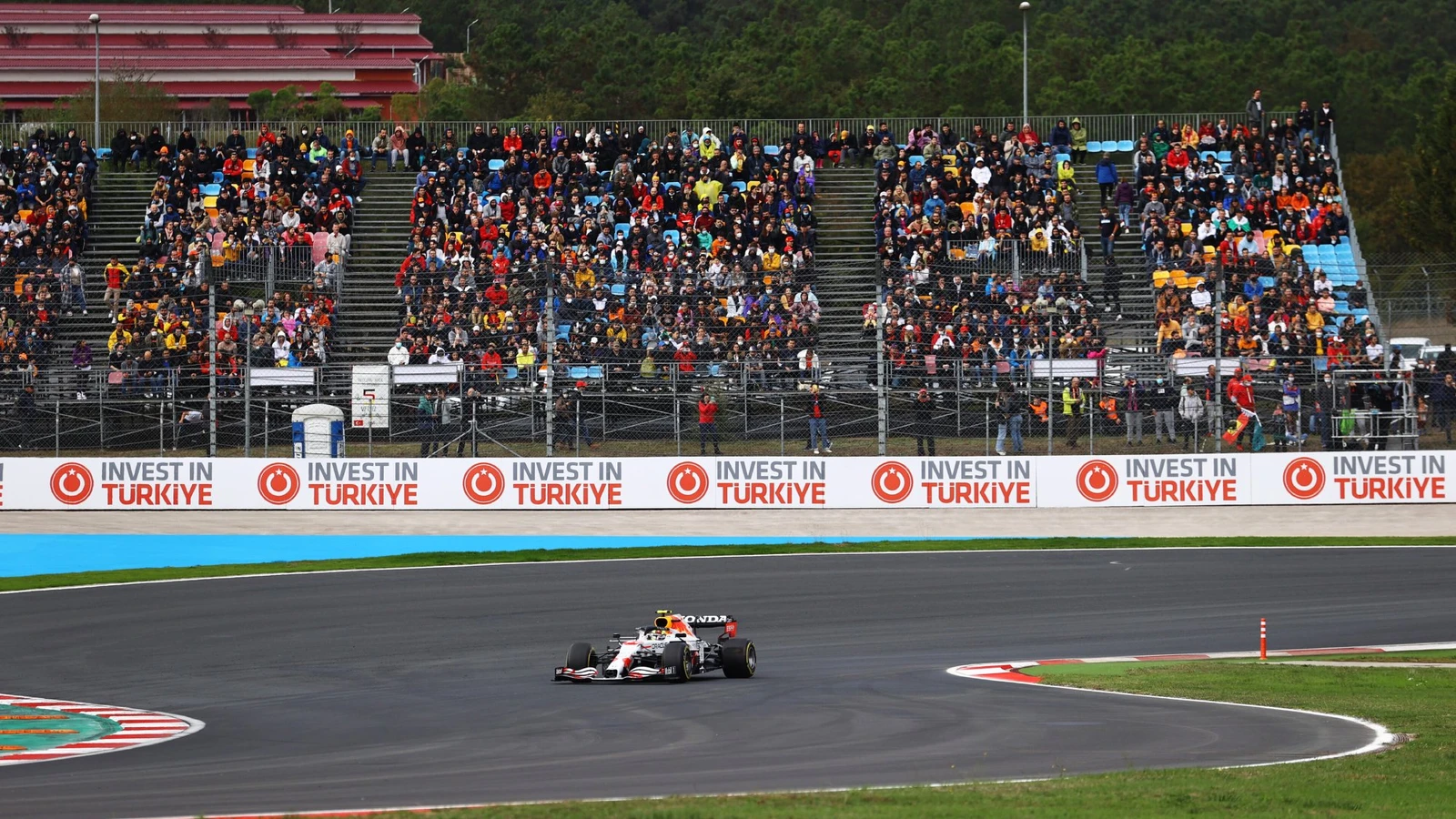 F뿯½rmula 1 2026: Turqu뿯½a firm뿯½ 5 a뿯½os y volver뿯½ al calendario en 2027