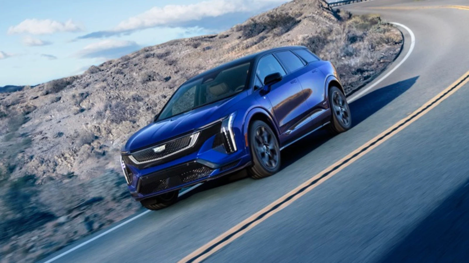 Cadillac OPTIQ-V 2026 llega a M뿯½xico; conoce precio y versiones